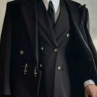 Uragan Holder